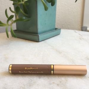 jane iredale Makeup - Blonde purebrow gel from Jane Iredale. jane iredale Makeup - Blonde purebrow gel from Jane Iredale.